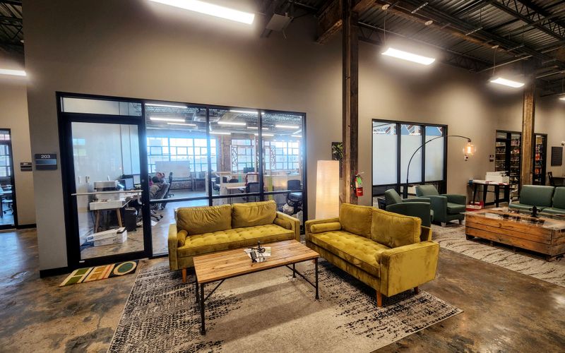 717 Milam Street, Shreveport Image 3