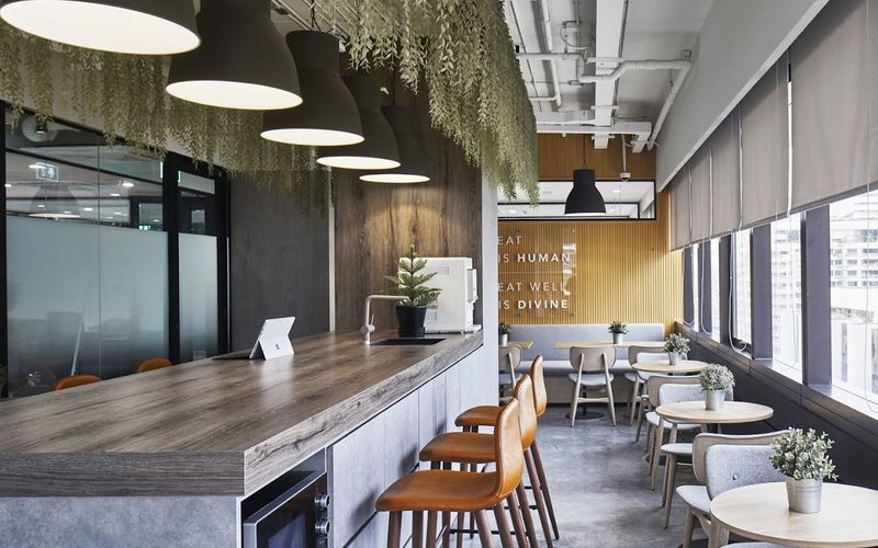 92 North Sathorn Road, Bangkok Image 2