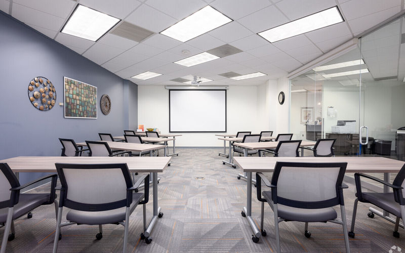 806 Green Valley Rd, Greensboro Image 8