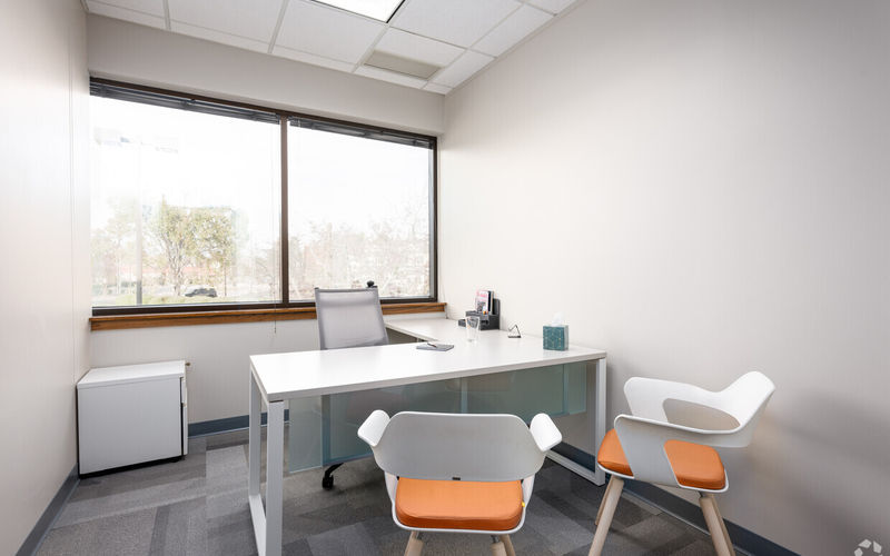 806 Green Valley Rd, Greensboro Image 1