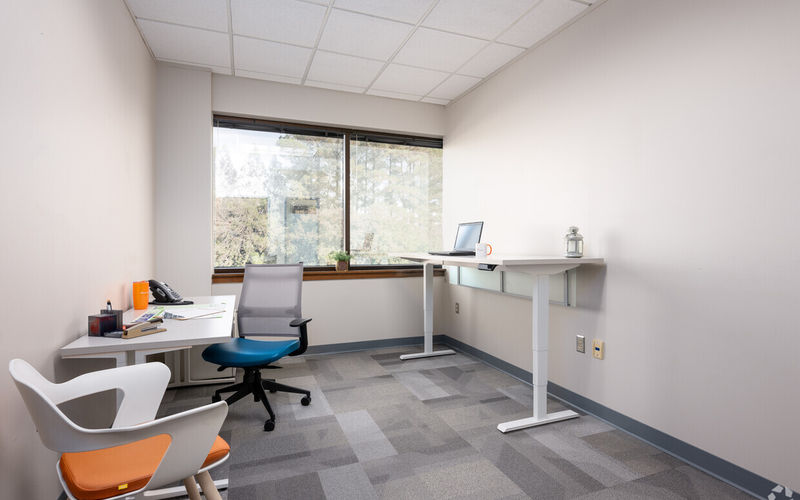 806 Green Valley Rd, Greensboro Image 3