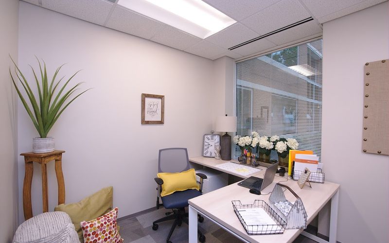 205 Van Buren St, Herndon Image 3