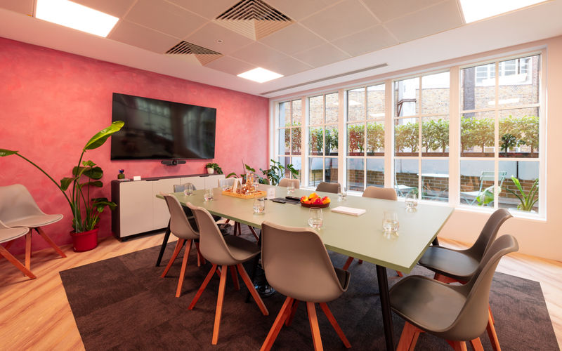11 Slingsby Place, Greater London Image 1