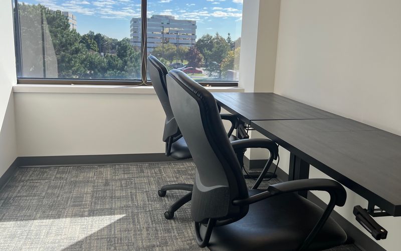 880 W Long Lake, Troy Image 9