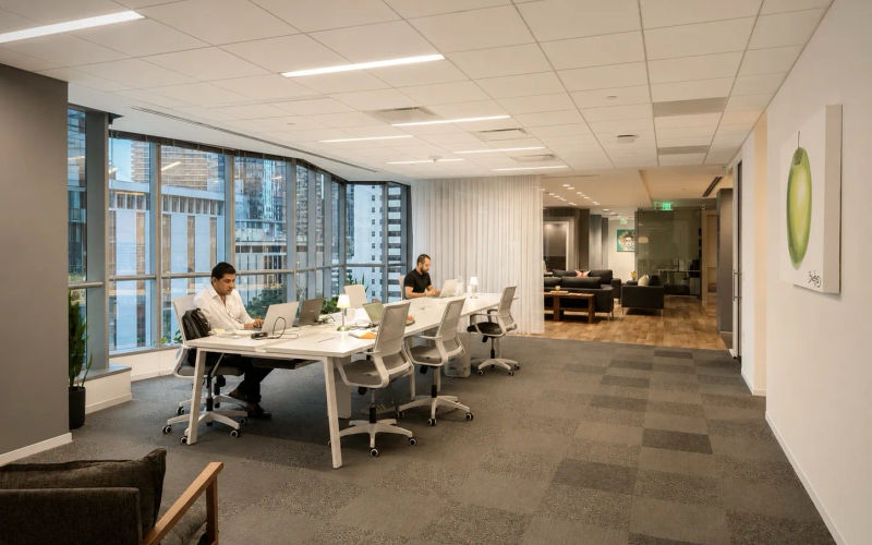 1101 Brickell Ave, Miami, 8 DESKS 1101 Brickell Ave, Miami Image 1
