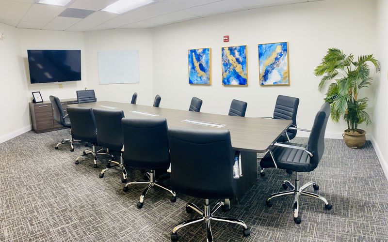 3440 Hollywood Blvd, Hollywood Image 4