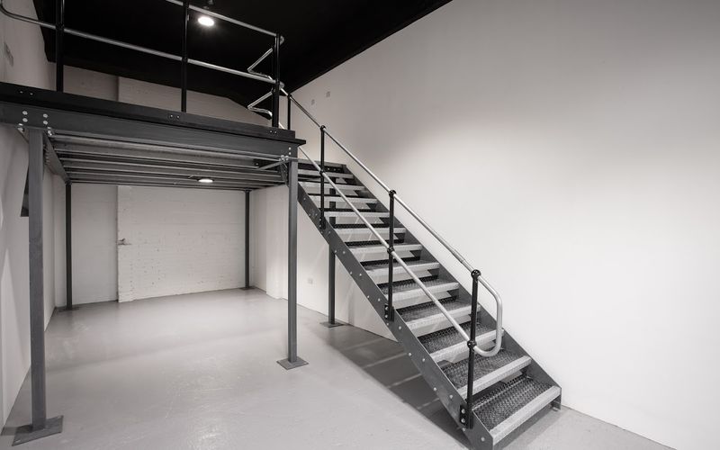 Wendover Court, Western Avenue Image 2