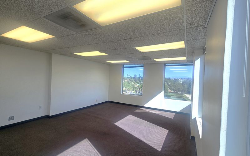 1440 1440 N Harbor Blvd, Fullerton Image 1