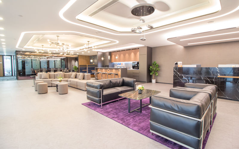 33 Hysan Avenue Causeway Bay, Hong Kong Island Image 1