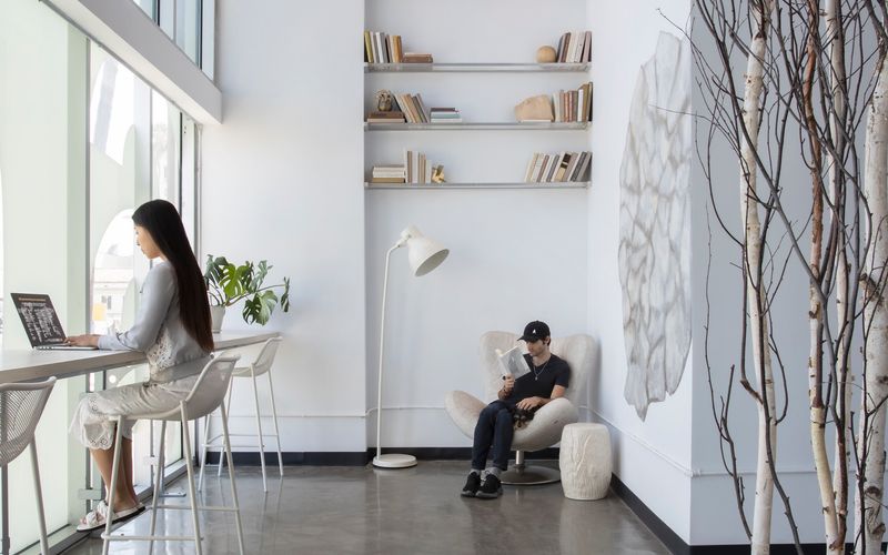 6600 Sunset Blvd, Los Angeles Image 3