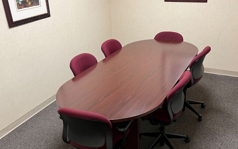 2021 Midwest Rd, Oak Brook Image 1