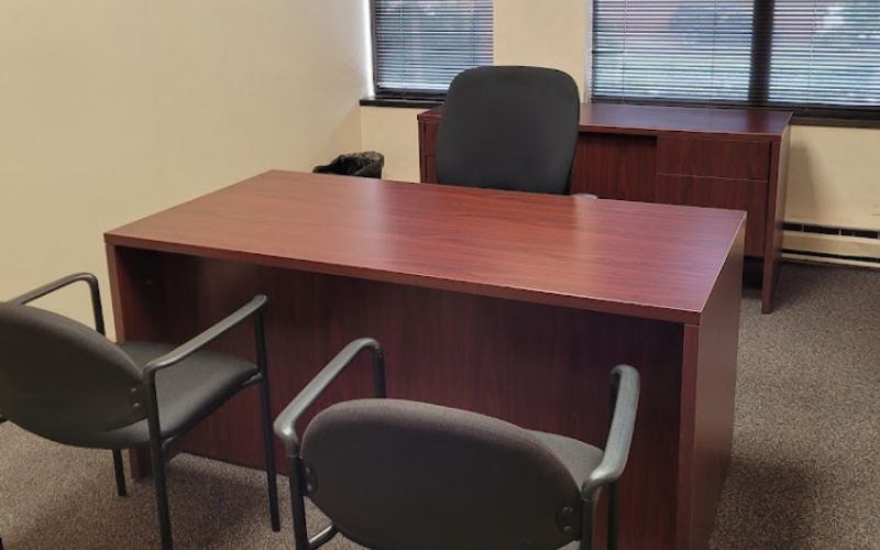 2021 Midwest Rd, Oak Brook Image 4