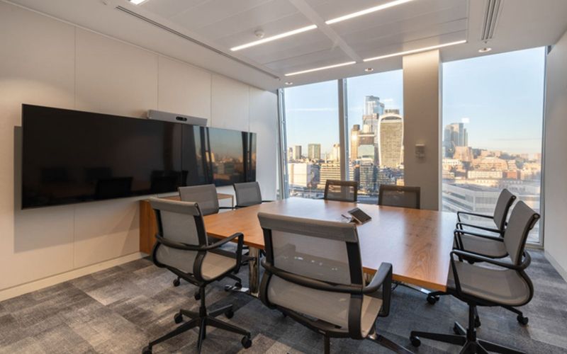 32 London Bridge Street, Greater London Image 1