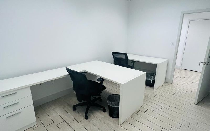 2719 Hollywood Boulevard, Hollywood Image 6