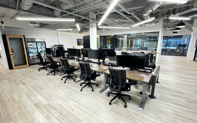 10089 Willow Creek Road, San Diego Image 7