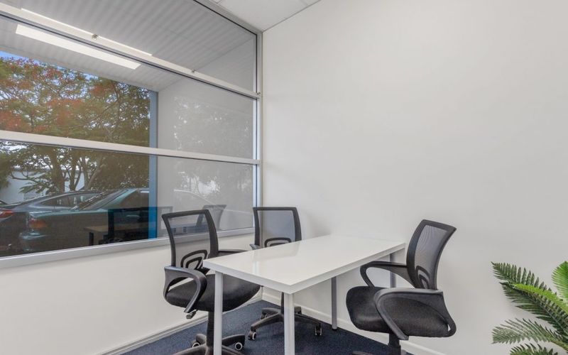 66 Commercial Drive, Shailer Park Image 3