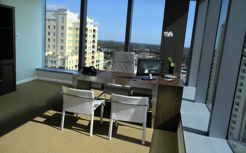 1001 Brickell Bay Drive, Miami Image 1