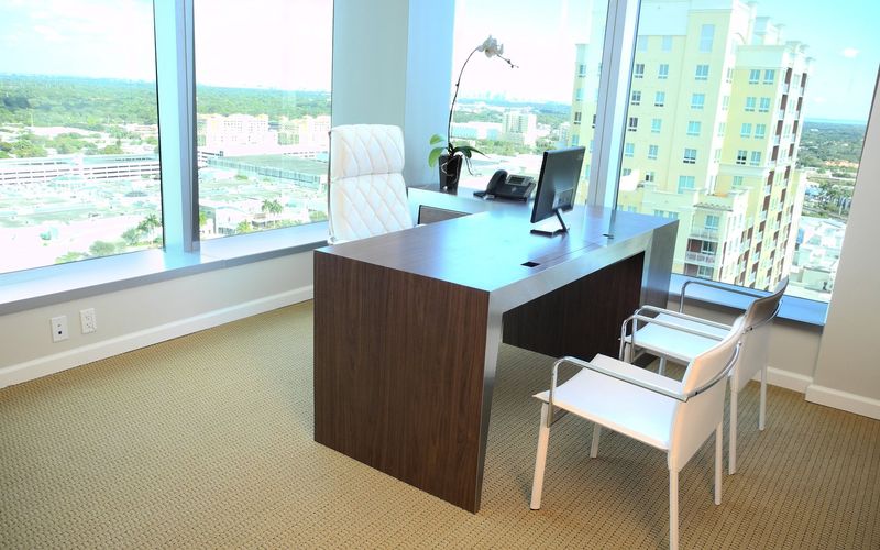 1001 Brickell Bay Drive, Miami, 2 DESKS 1001 Brickell Bay Drive, Miami Image 1