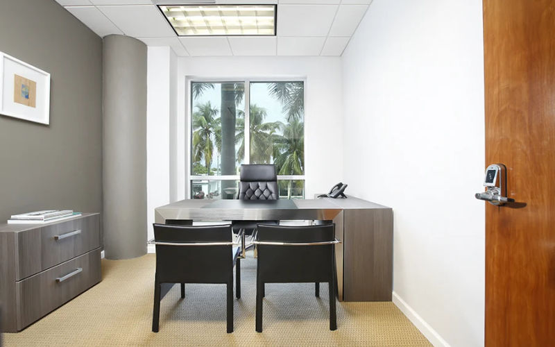 1000 5th Street, Miami Beach Image 1