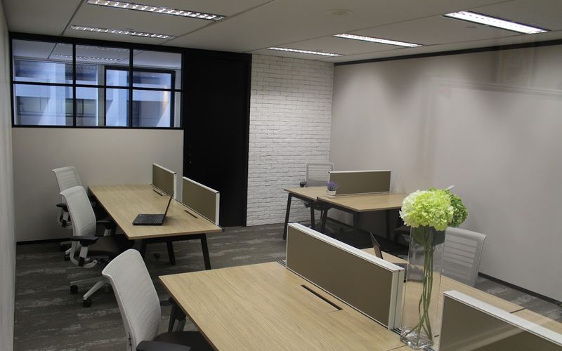 3 Garden Road, Central Image 6