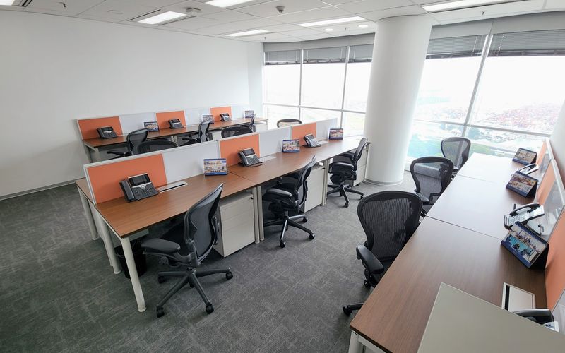 West Tower Echelon Square, Colombo Image 1