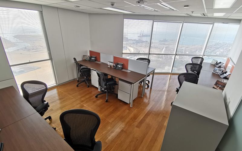 West Tower Echelon Square, Colombo Image 3