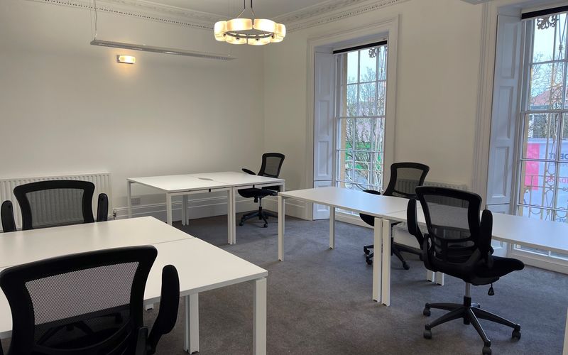 69 Oakfield Road, Clifton Image 1