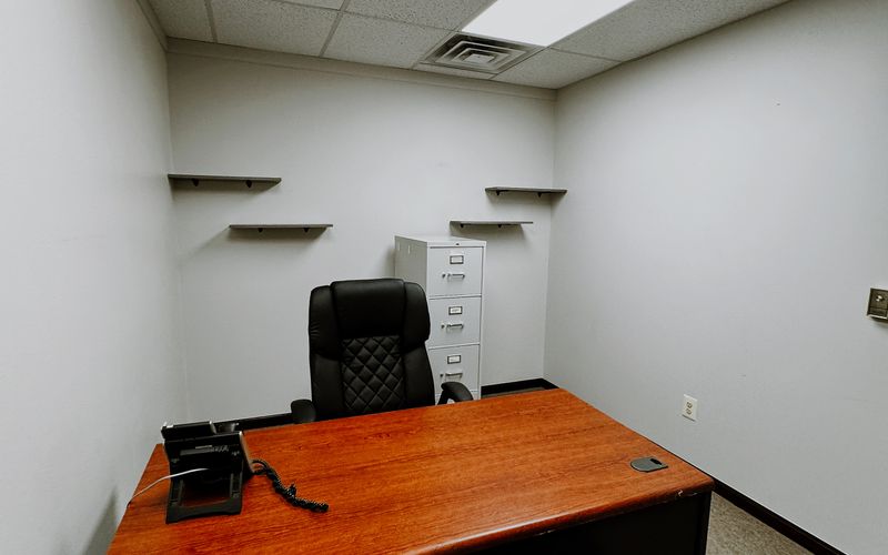 13854 Lakeside Circle, Sterling Heights Image 15