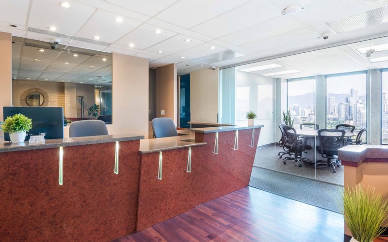 999 West Broadway, Vancouver Image 1