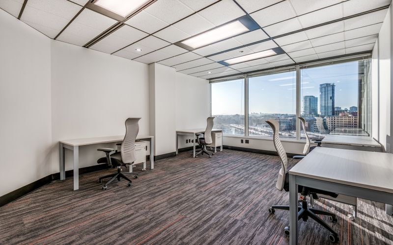 999 Canada Place, Vancouver Image 2