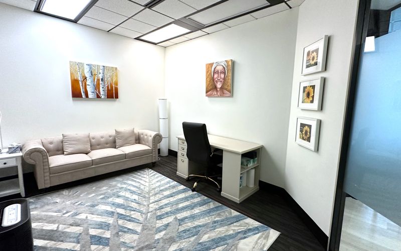 999 Canada Place, Vancouver Image 1