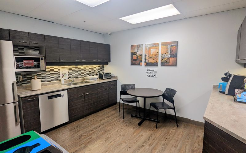 145 Chadwick Court, North Vancouver Image 12