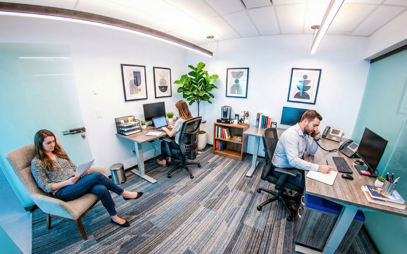 252 Esplanade West, North Vancouver Image 8