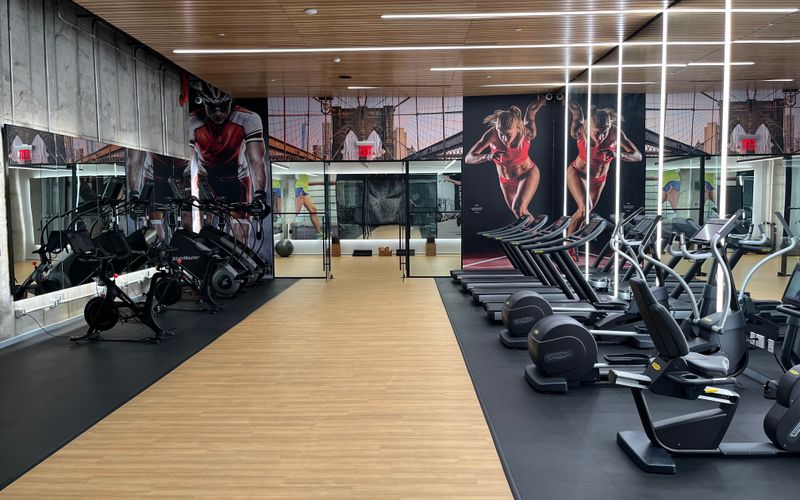 25 Kent Avenue, Brooklyn Image 10