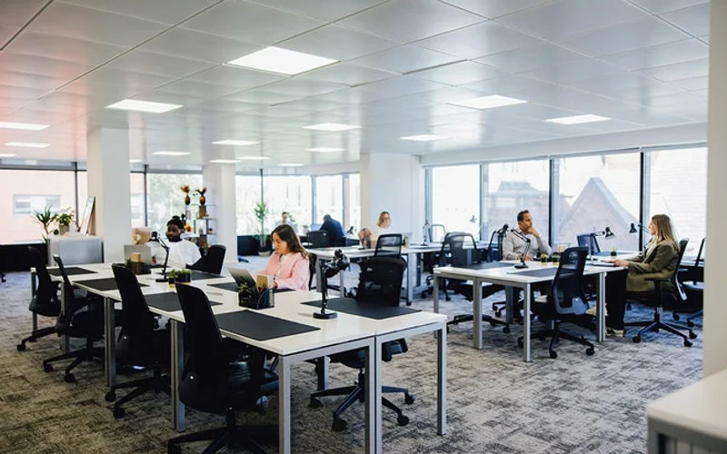 326-328 High Holborn, Greater London Image 6