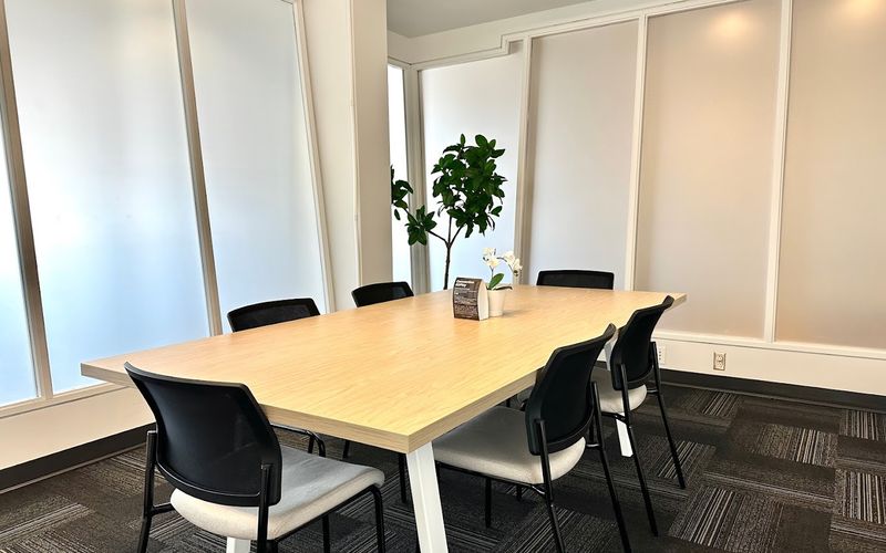 585 Boulevard Charest E, Québec Image 3