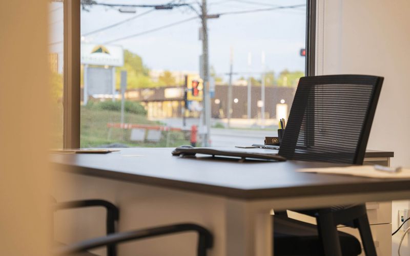 2355 King Street West, Sherbrooke Image 3