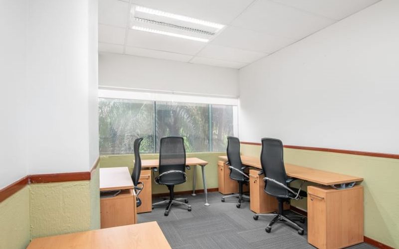 Av De Las Americas #1586 Country Club, Guadalajara Image 4