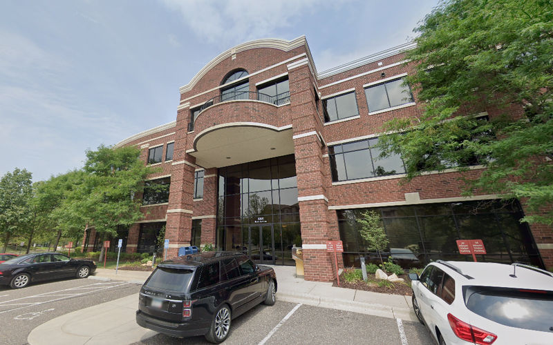 5201 Eden Ave, Edina Image 10