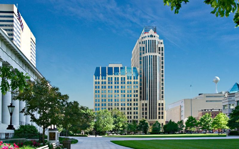 21 E State St, Columbus Image 7