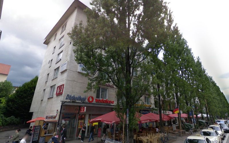 23 Leopoldstrasse, Munich Image 7