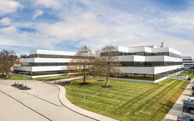 100 E Campus View Blvd, Columbus Image 9