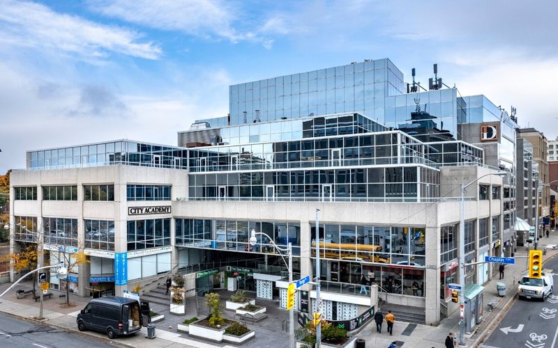 1920 Yonge Street, Toronto Image 8