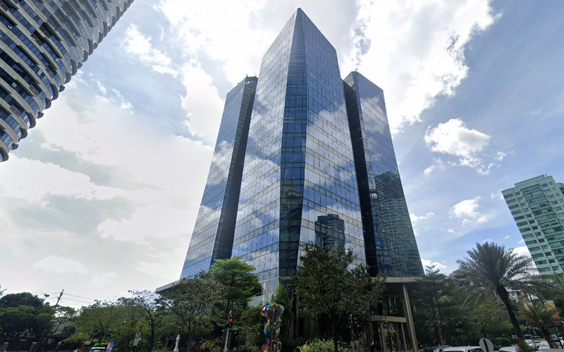 39 Plaza Drive, Makati Image 10