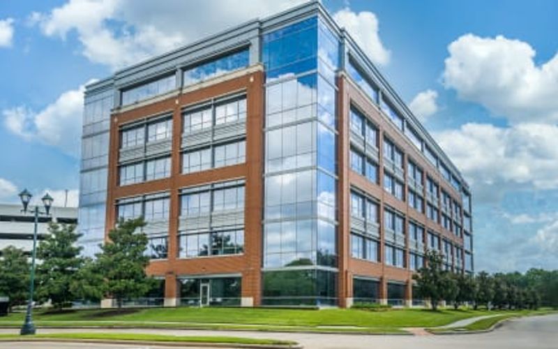 3 Sugar Creek Center Blvd, Sugar Land Image 9