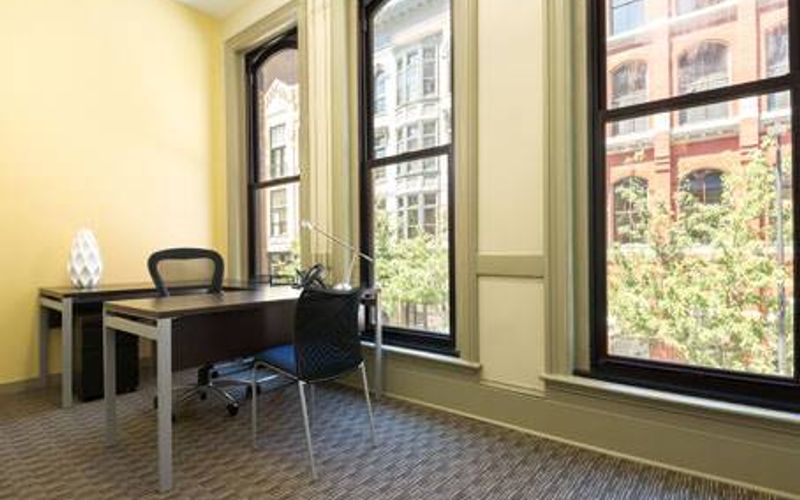 107 W 9th St, Kansas City Image 2