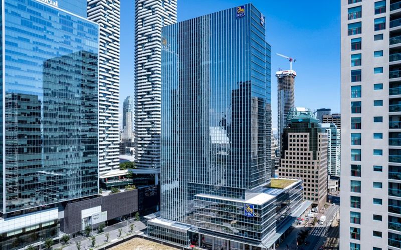 88 Queens Quay West, Toronto Image 8