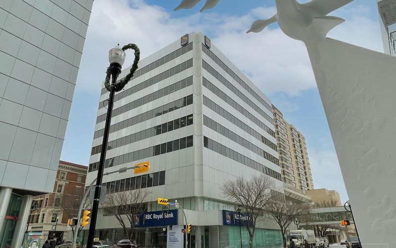 2010 11th Avenue, Regina Image 10