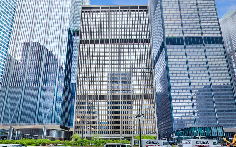 125 South Wacker Dr, Chicago Image 9