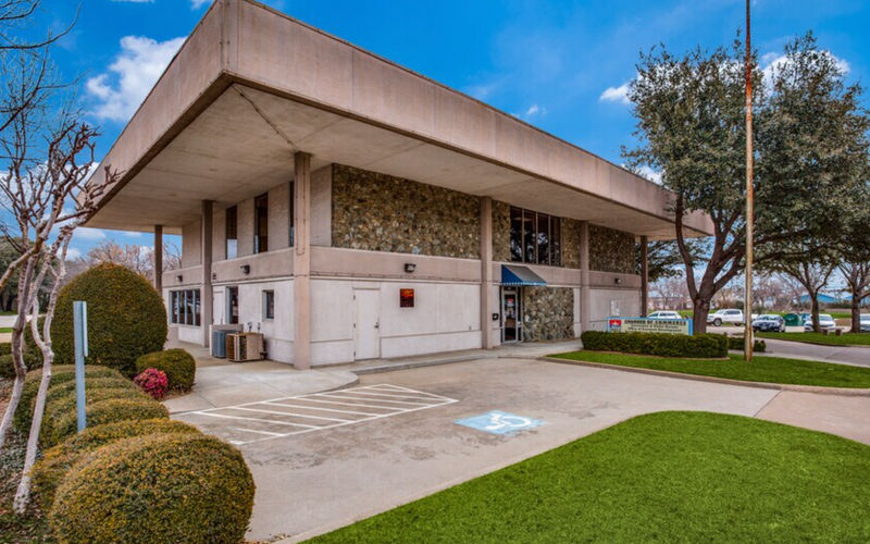 414 W Parkway St, Denton Image 6